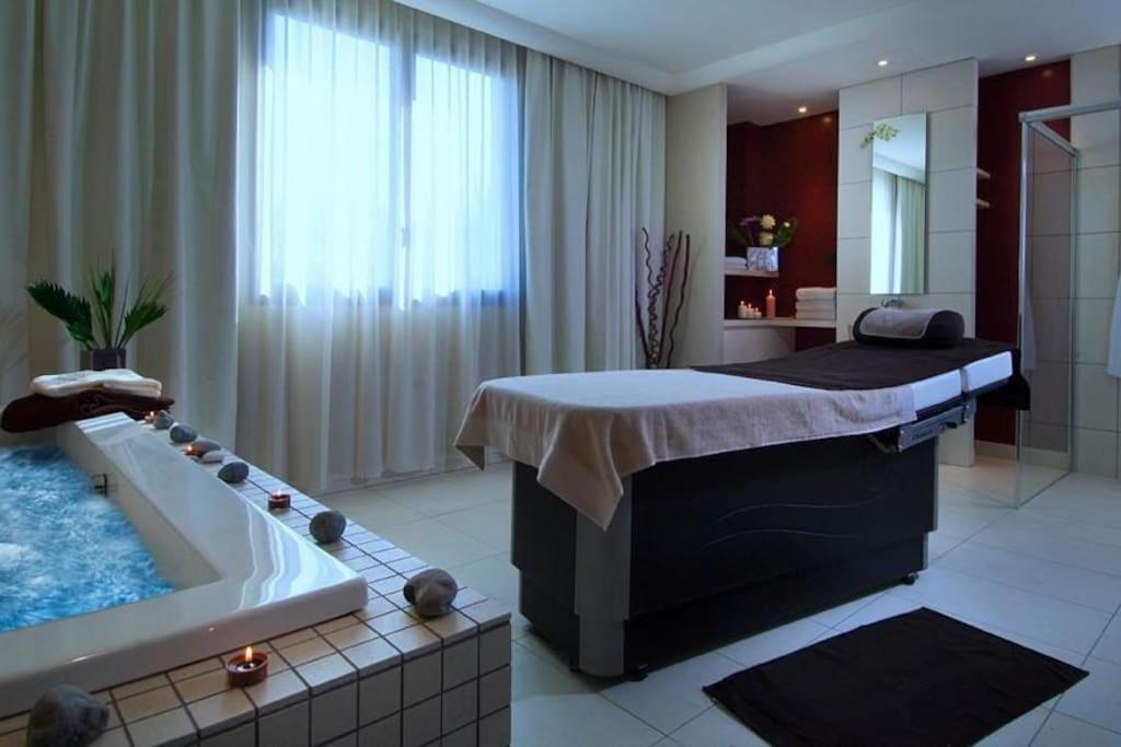 Appartement Wakandais-Proche Disney, Parking & Wifi Монтеврен Экстерьер фото