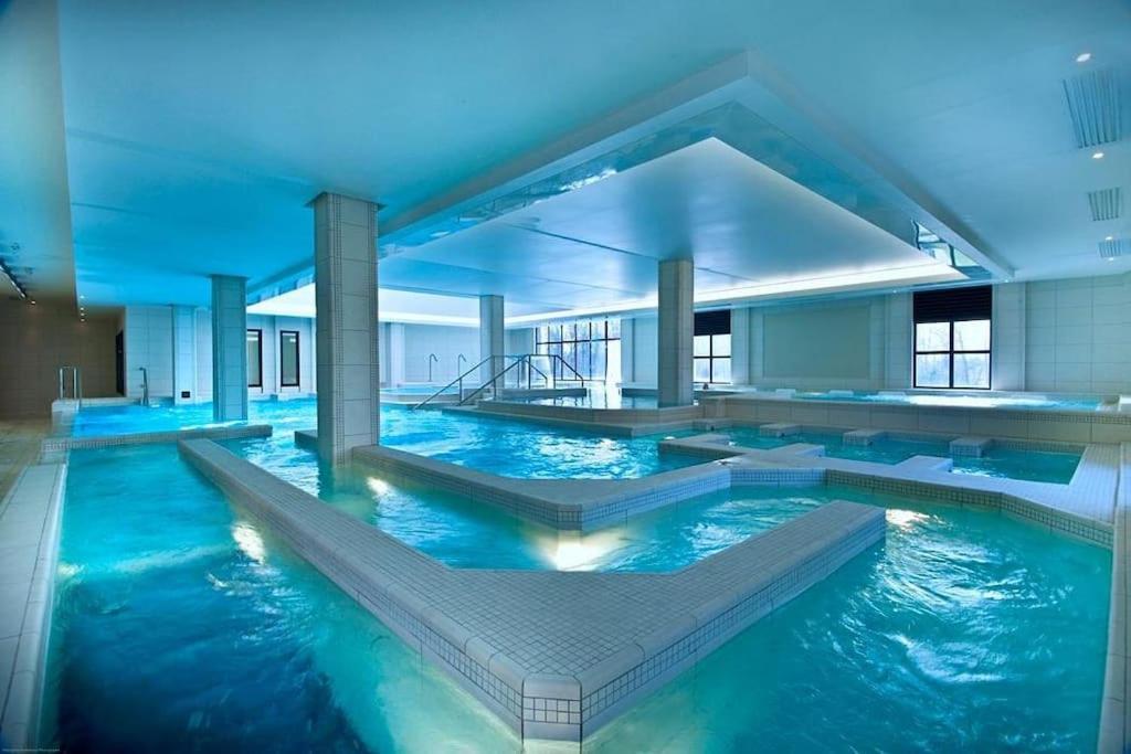 Appartement Wakandais-Proche Disney, Parking & Wifi Монтеврен Экстерьер фото